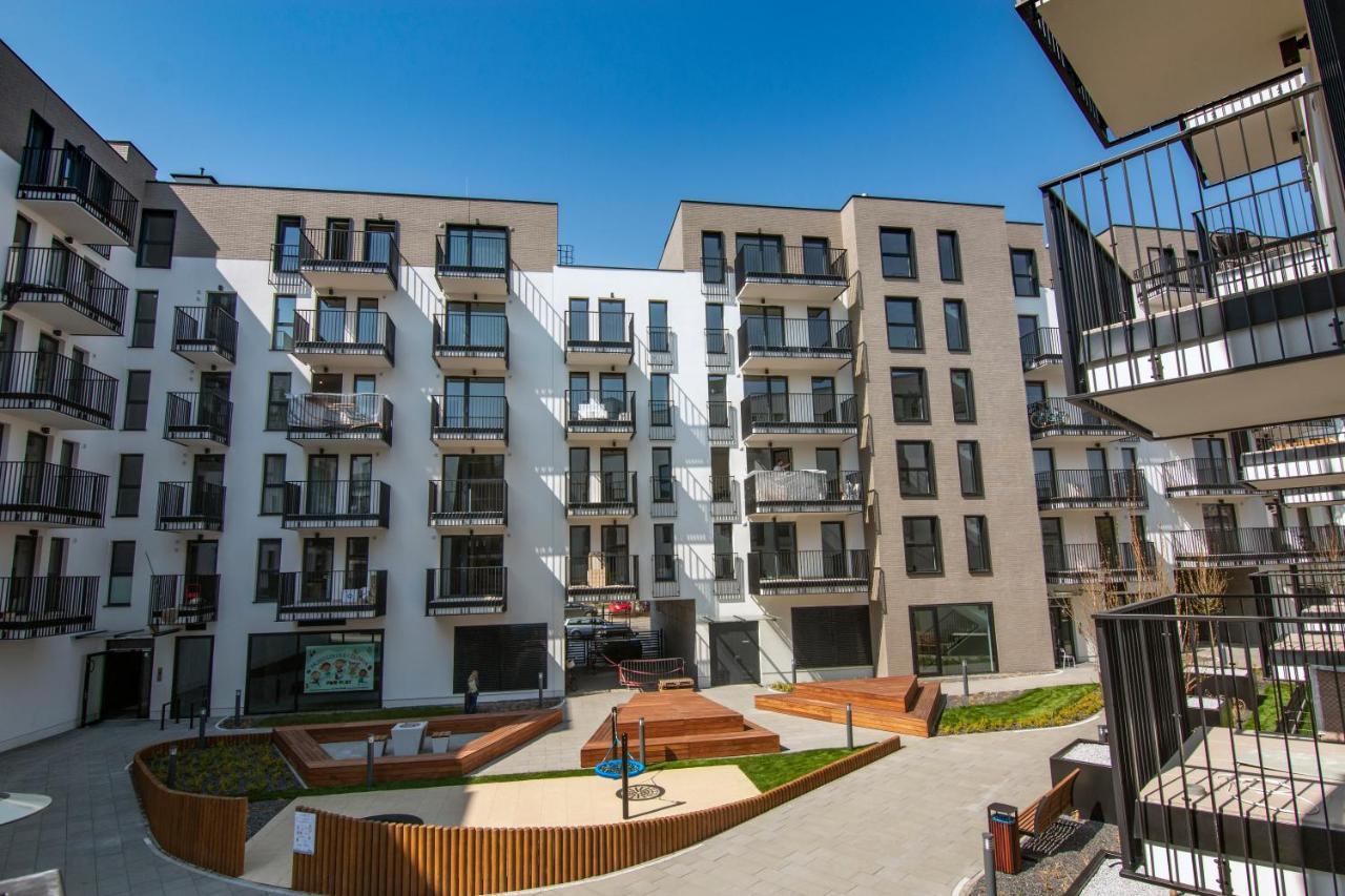 El Apartments - Aries พอซนาน ภายนอก รูปภาพ