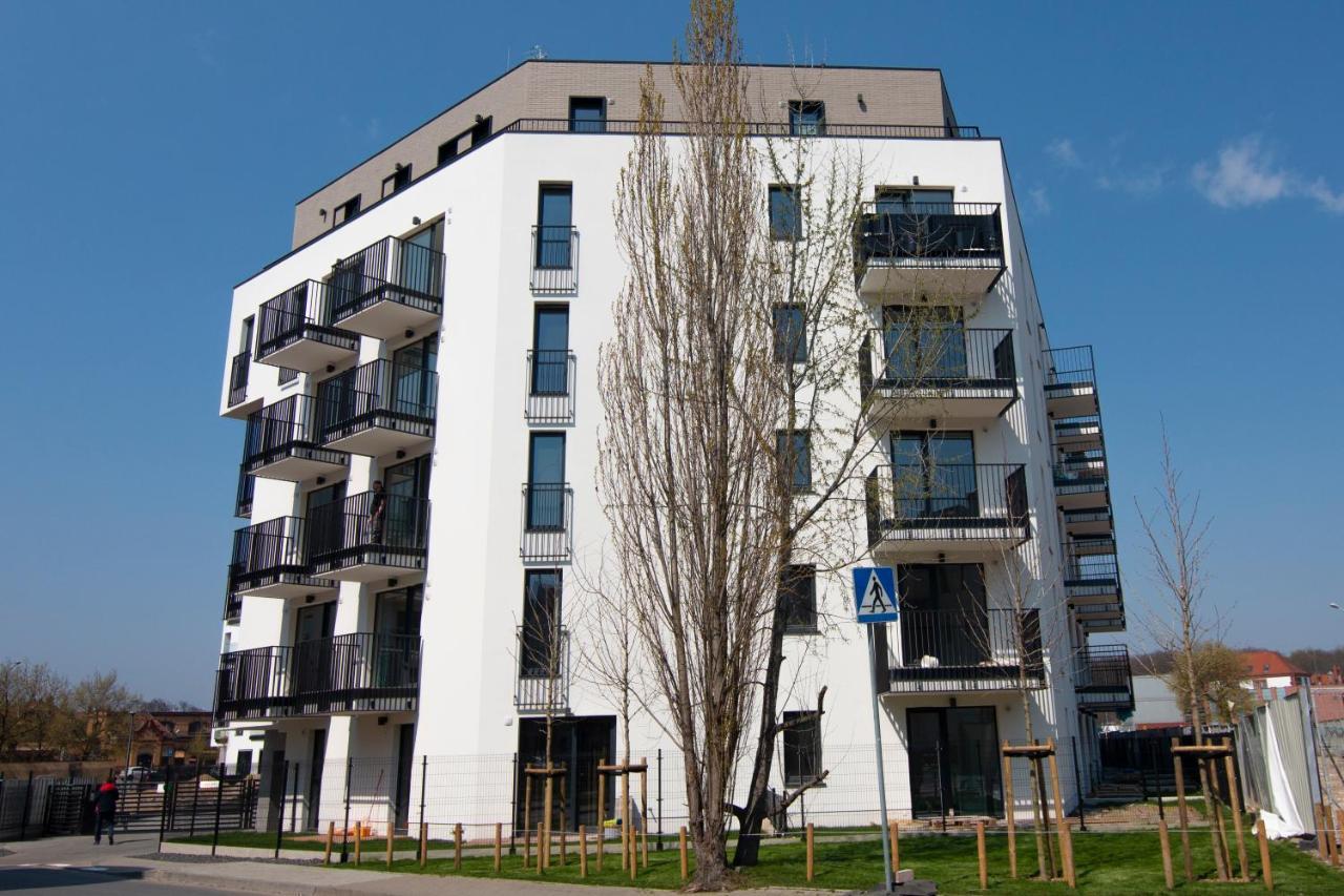 El Apartments - Aries พอซนาน ภายนอก รูปภาพ