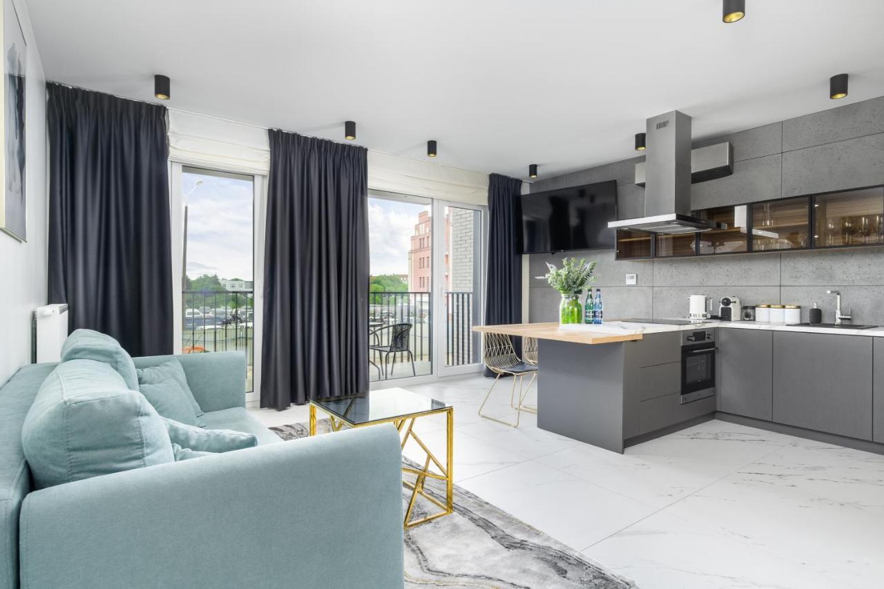 El Apartments - Aries พอซนาน ภายนอก รูปภาพ
